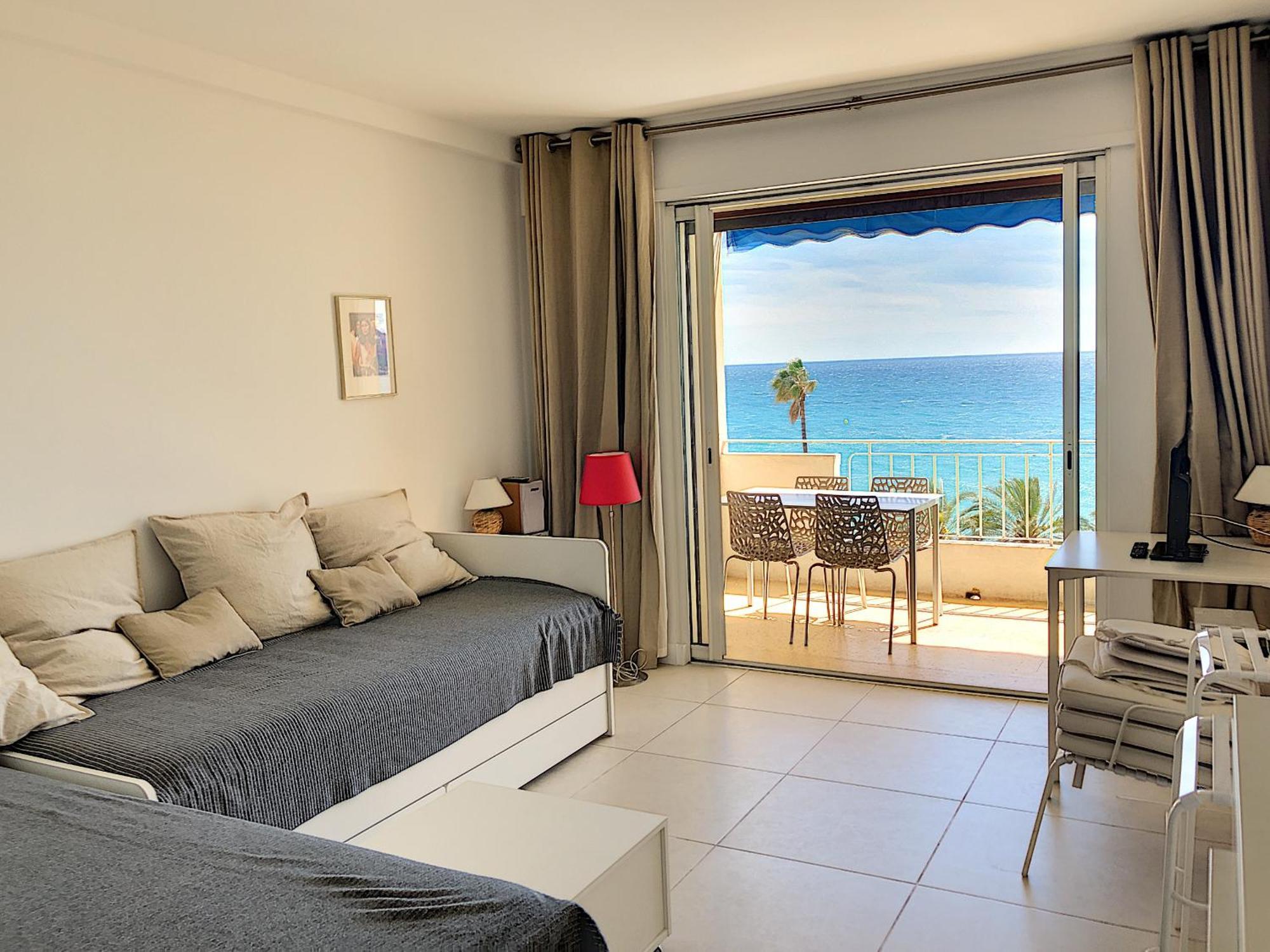 Appartement Tres Jolie Vue Et Emplacement Ideal - 243l Riv *